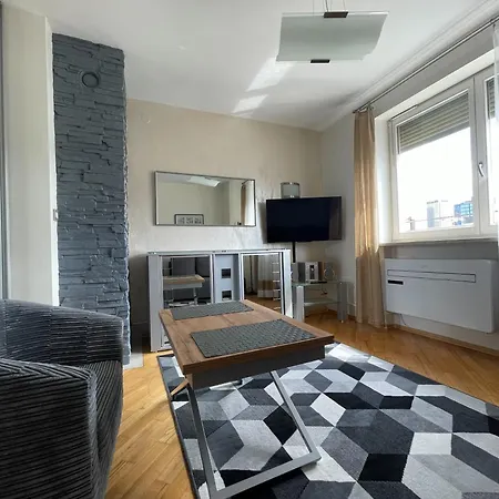 Fabryka Norblina - Top Location, Aircon, City View - By Rentujemy Apartment Warsaw